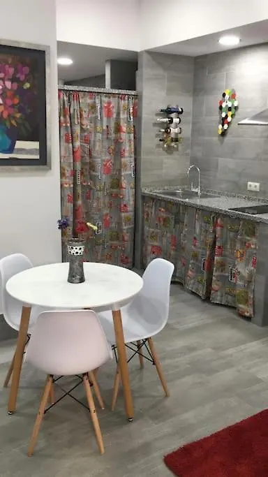 Apartamento A, A 3 Minutos De La Estacion Central De Bus Y Tren 马拉加 公寓