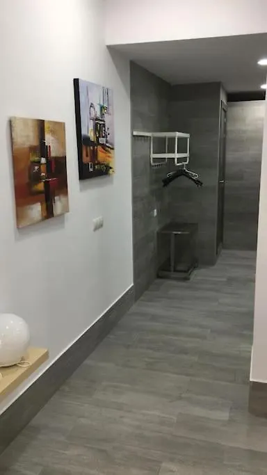 Apartamento A, A 3 Minutos De La Estacion Central De Bus Y Tren 马拉加 公寓